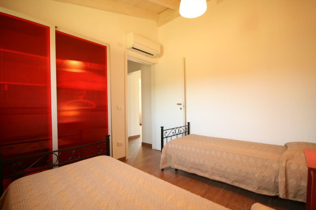Due Casette Con Piscina Castagneto Carducci Εξωτερικό φωτογραφία