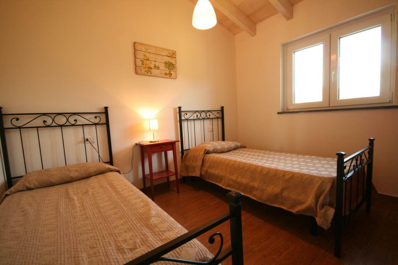 Due Casette Con Piscina Castagneto Carducci Εξωτερικό φωτογραφία