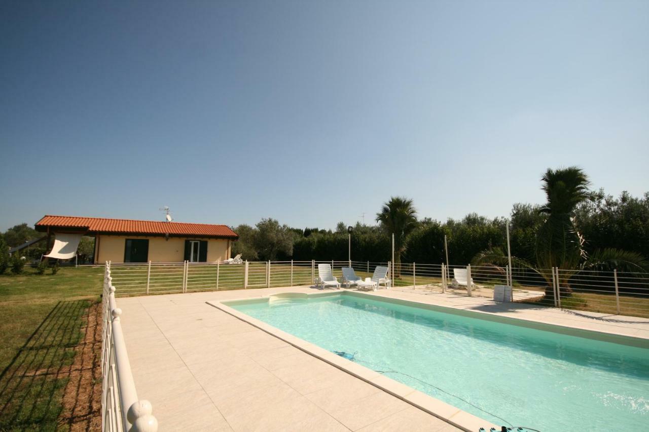 Due Casette Con Piscina Castagneto Carducci Εξωτερικό φωτογραφία