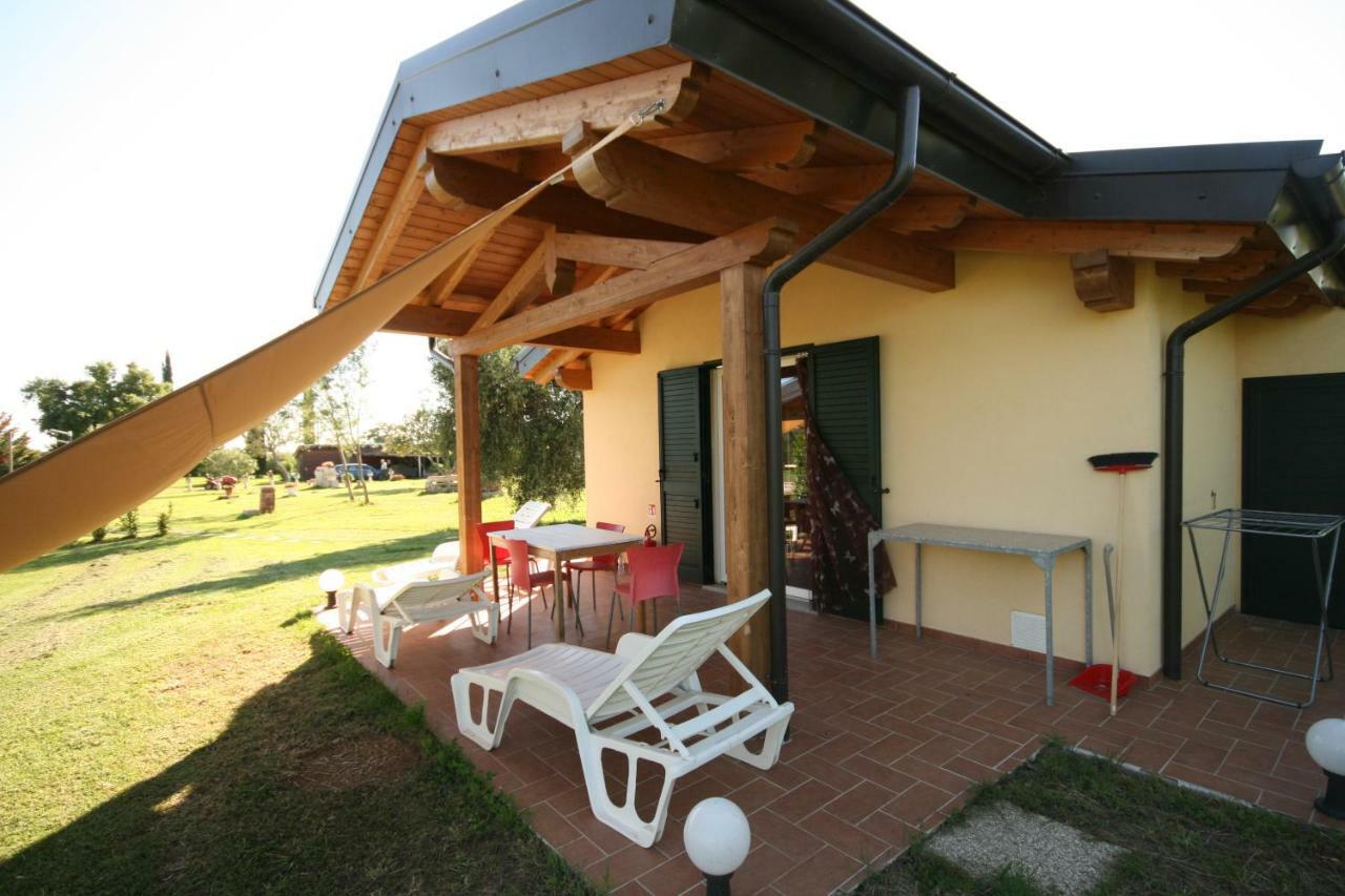 Due Casette Con Piscina Castagneto Carducci Εξωτερικό φωτογραφία