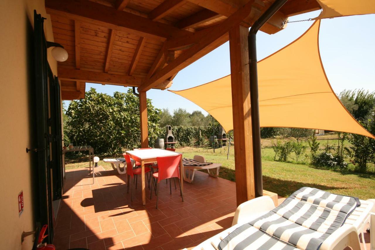 Due Casette Con Piscina Castagneto Carducci Εξωτερικό φωτογραφία